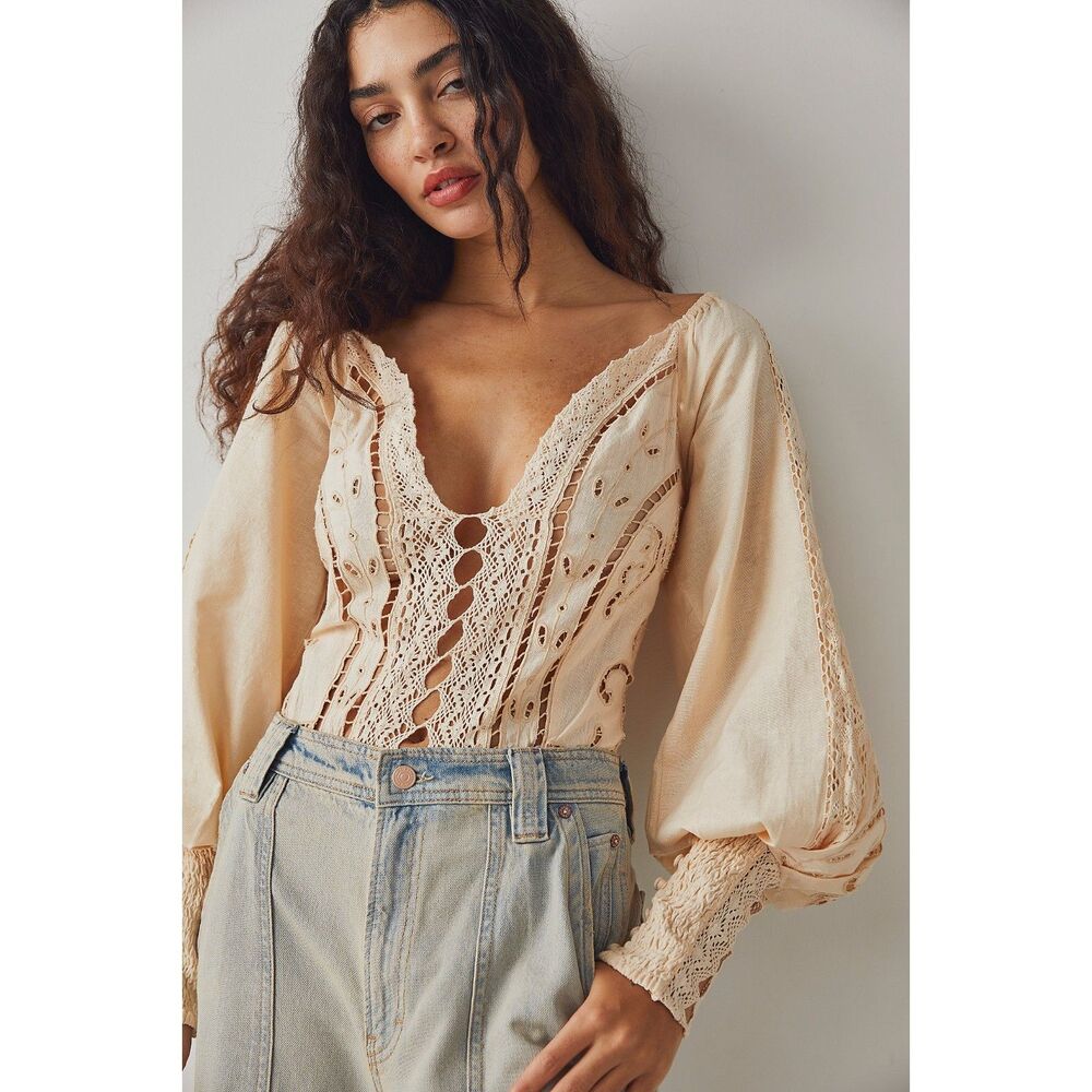 Free People Intimately Regina Eyelet Long Sleeve Bodysuit Cream Boho Romantic M